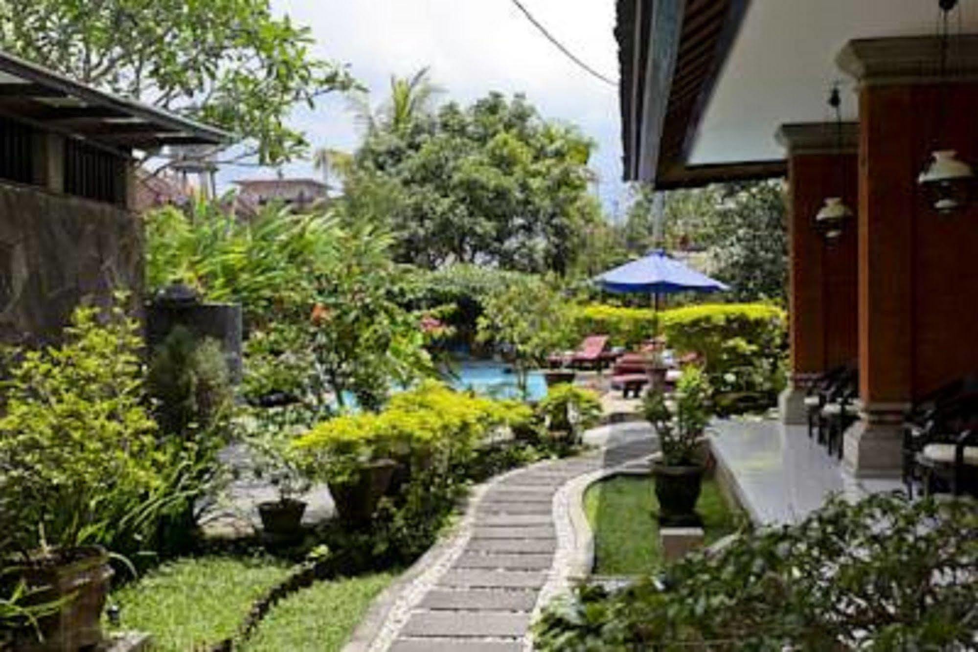 Yulia Village Hotel Ubud